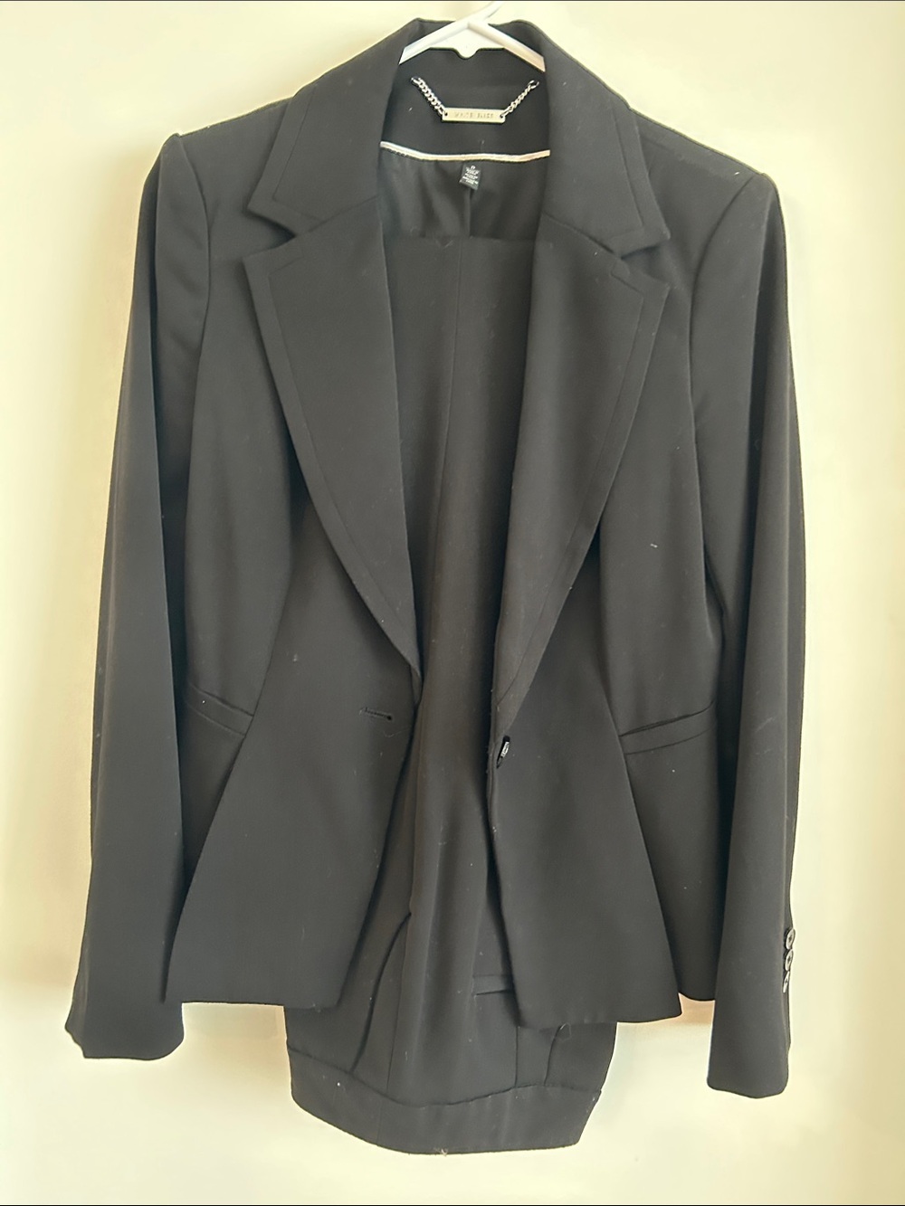 White House Black Market Black Slim Tailored Blazer